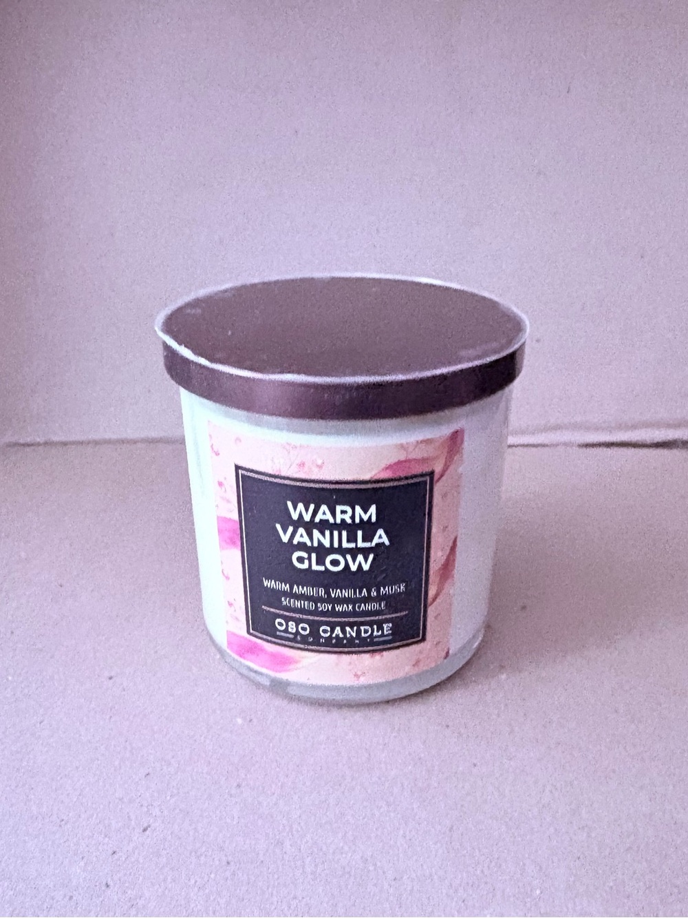 Warm Vanilla Glow Scented Soy Candle - White